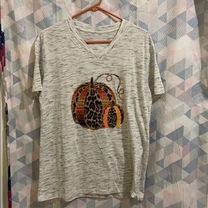 Women’s pumpkin top